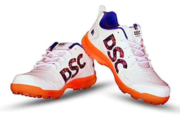 DSC Beamer Cricket Shoes for Mens Light Weight