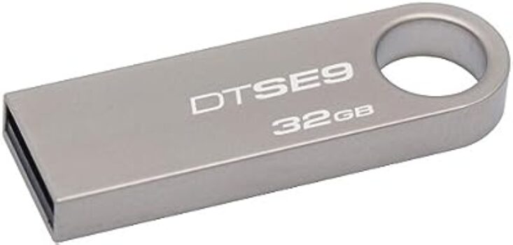 Kingston DataTraveler SE9 32GB USB Flash Drive