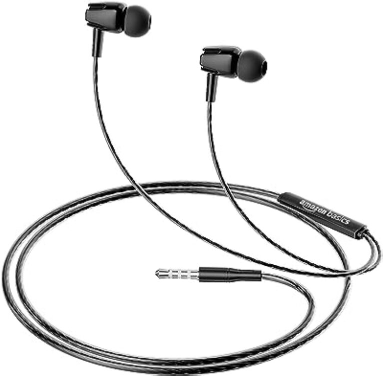 Amazon Basics In-Ear Wired Earphones Black