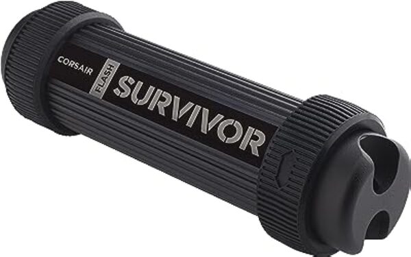 Corsair Survivor Stealth 32GB USB 3.0