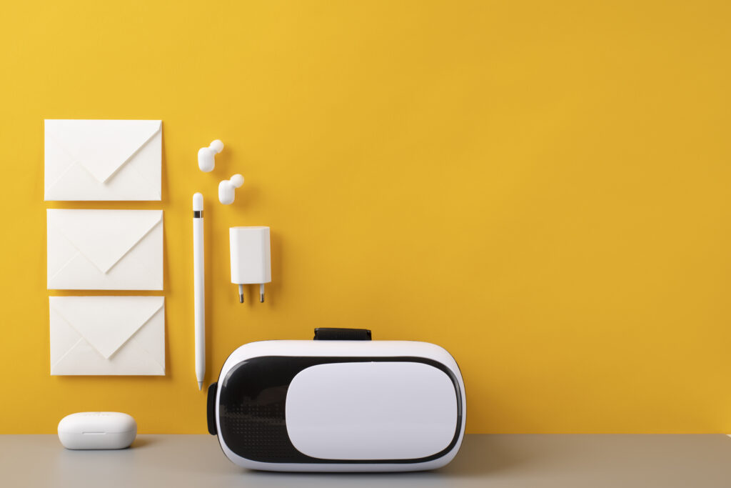 modern-stationary-collection-arrangement